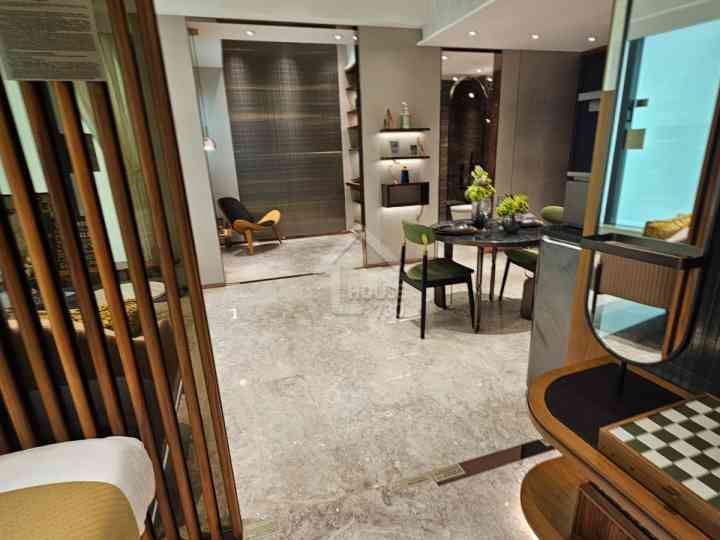 BLUE COAST II Show Flat - House730