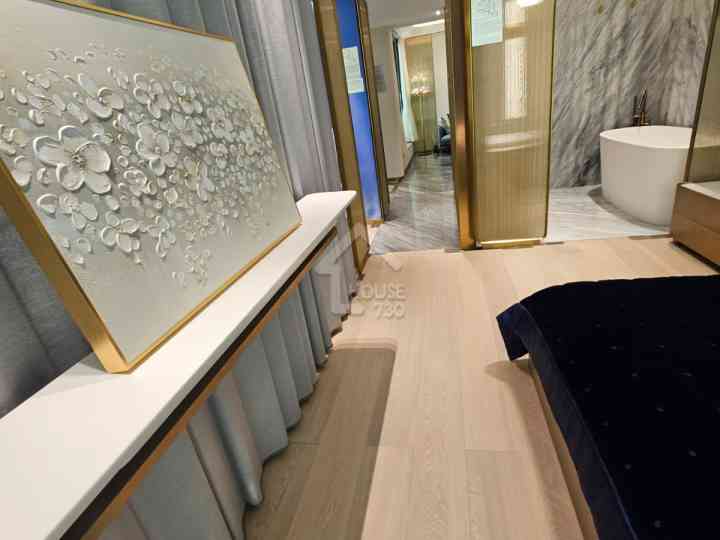 BLUE COAST II Show Flat - House730