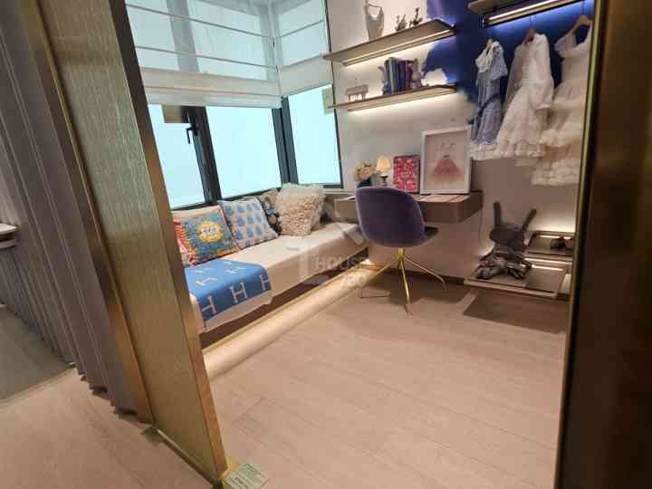 BLUE COAST II Show Flat - House730