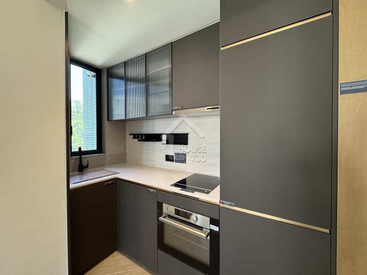 傲華 示範單位 - House730