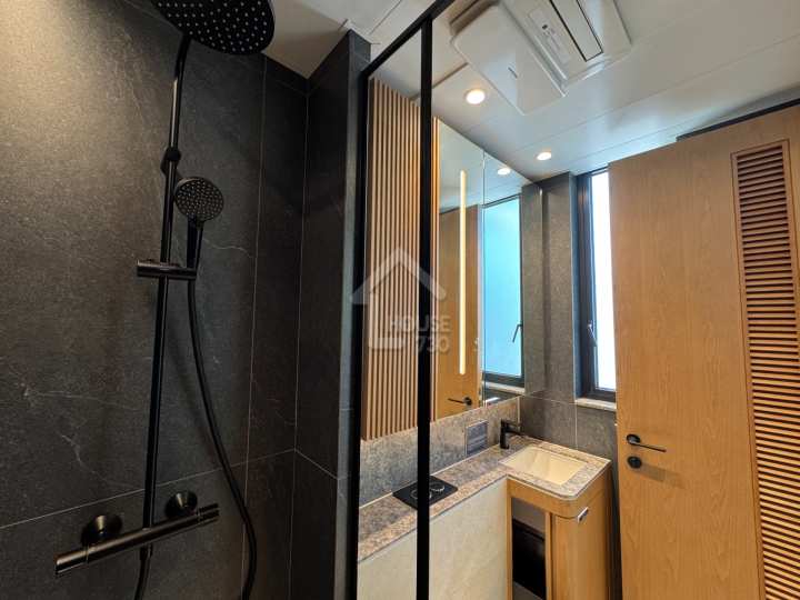 傲華 示範單位 - House730