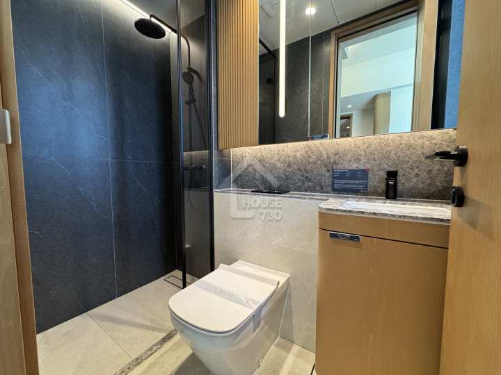 傲華 示範單位 - House730