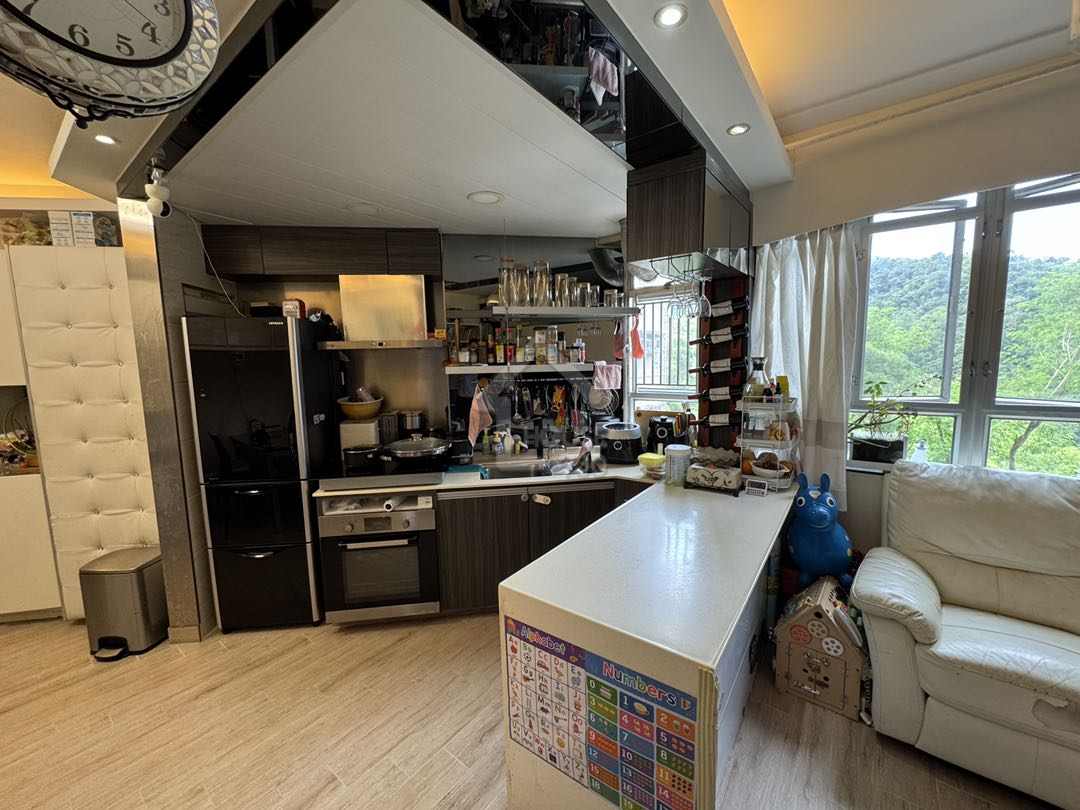 康盛花園 | 寶琳 | 8882672 | 買樓 - House730