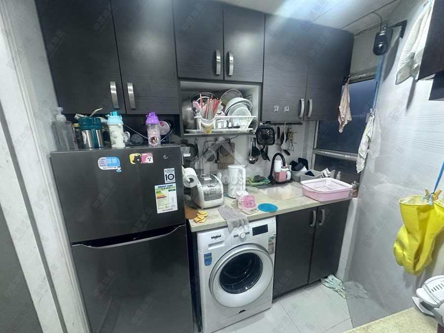 康盛花園 | 寶琳 | 8805559 | 買樓 - House730