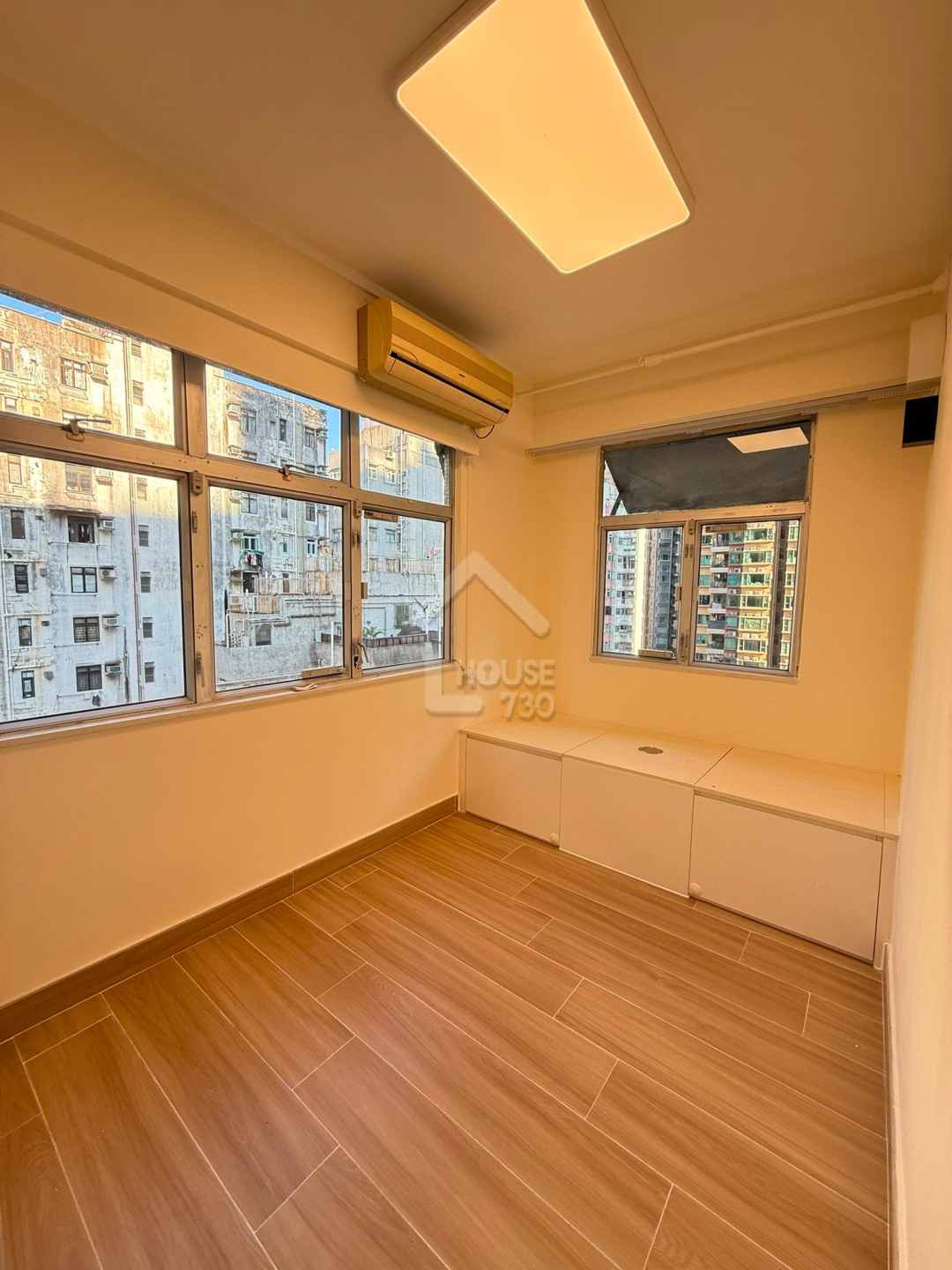 Wanchai | Causeway Bay | Luckifast Building | 9240393 | Rent - House730