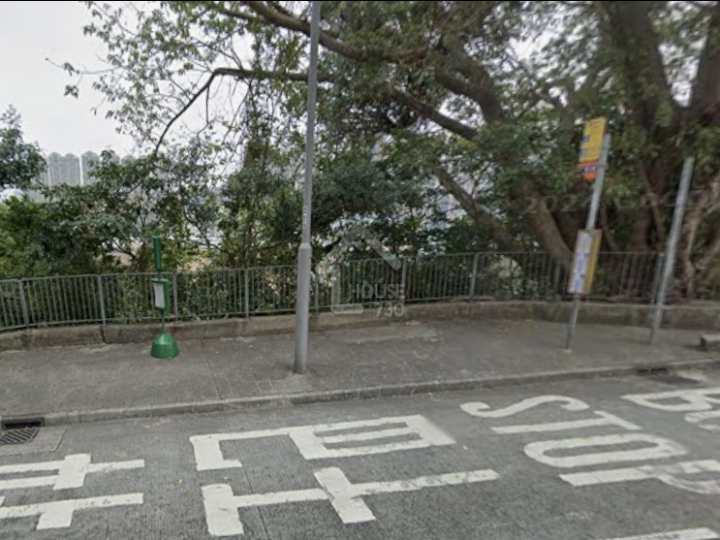 肇輝臺6號 公共交通 - House730