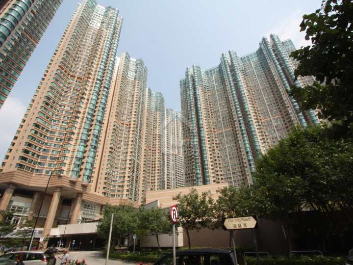 柏景灣 物業外貌 柏景灣多座住宅排列整齊，建築風格現代時尚 - House730