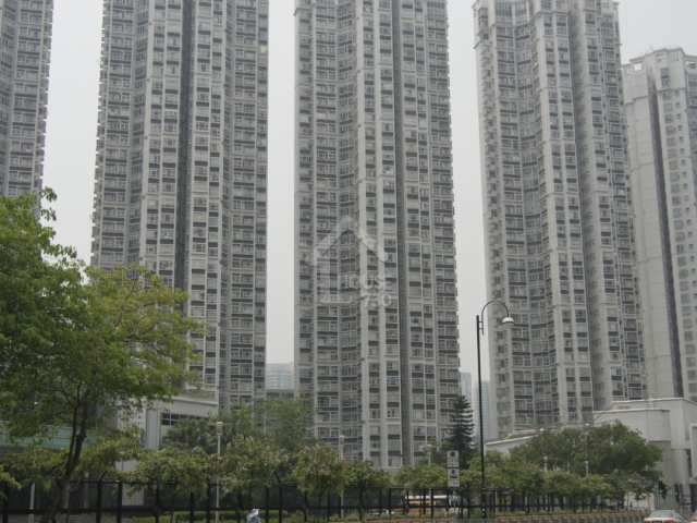 嘉湖山莊 物業外貌 天水圍嘉湖山莊全景外觀，香港最大的私人屋苑之一 - House730